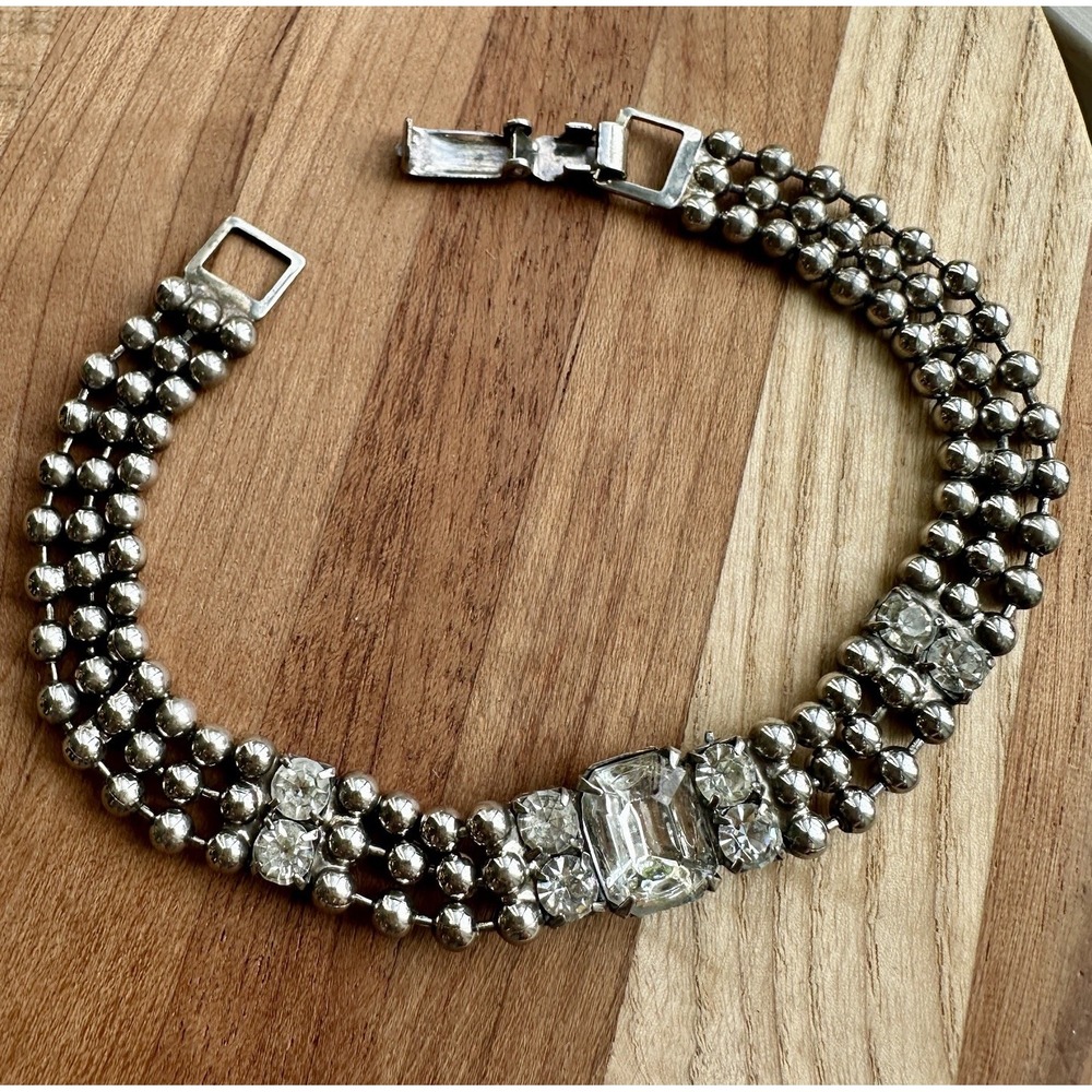 Vintage MCM Prong Bracelet‎ 7 Inch Chain Link Clear Crystal Beaded Silver Tone